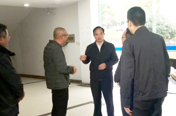 福建省委常委、福州市委書(shū)記林寶金一行蒞臨睿能科技調(diào)研(圖1)